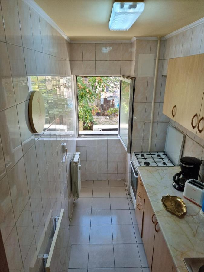 Apartamento Charming And Intimate Getaway In Bucharest - Near Unirii Square Exterior foto